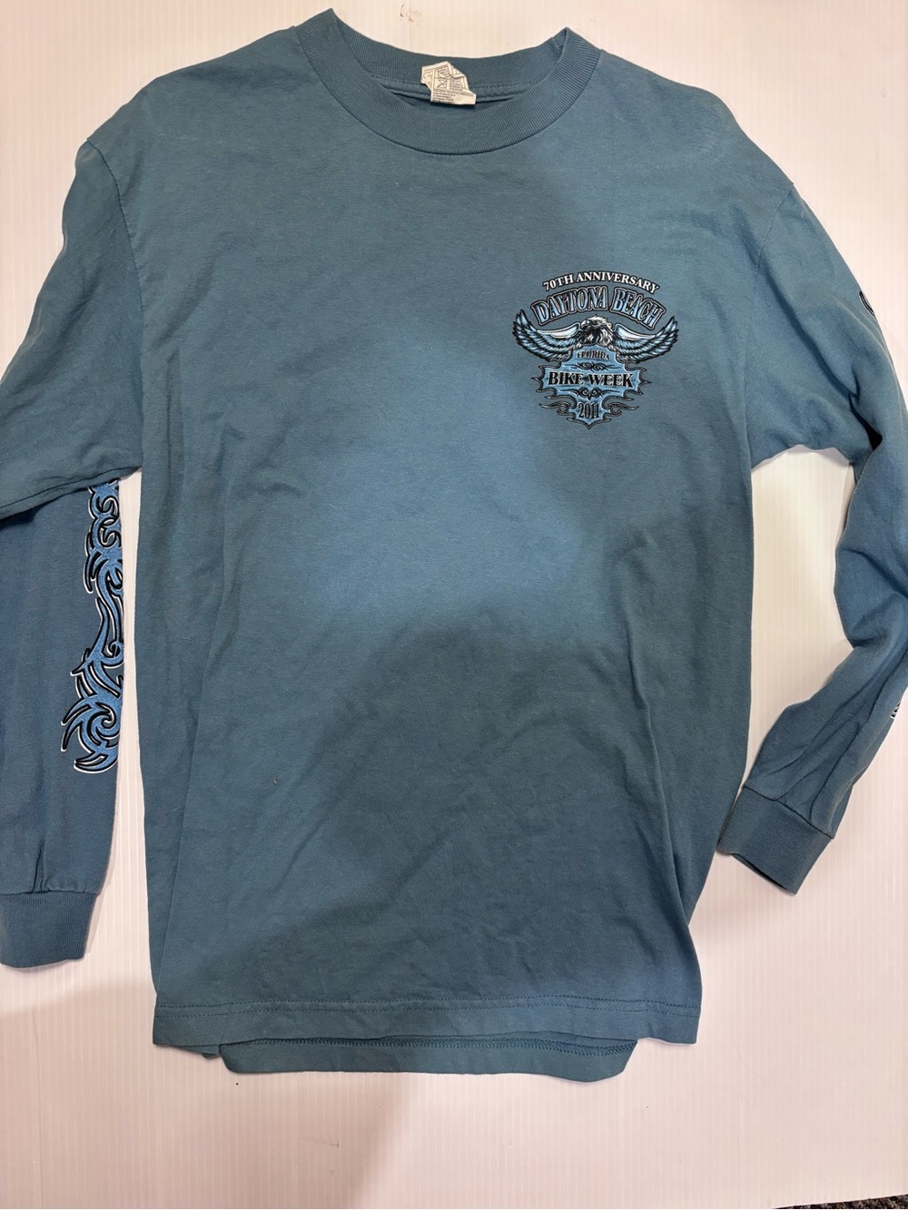 Daytona Beach 2011 Bike Week Men's medium Long Sleeve Tee - Blue